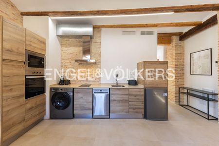 Apartamento de alquiler en El Carme - Photo 2