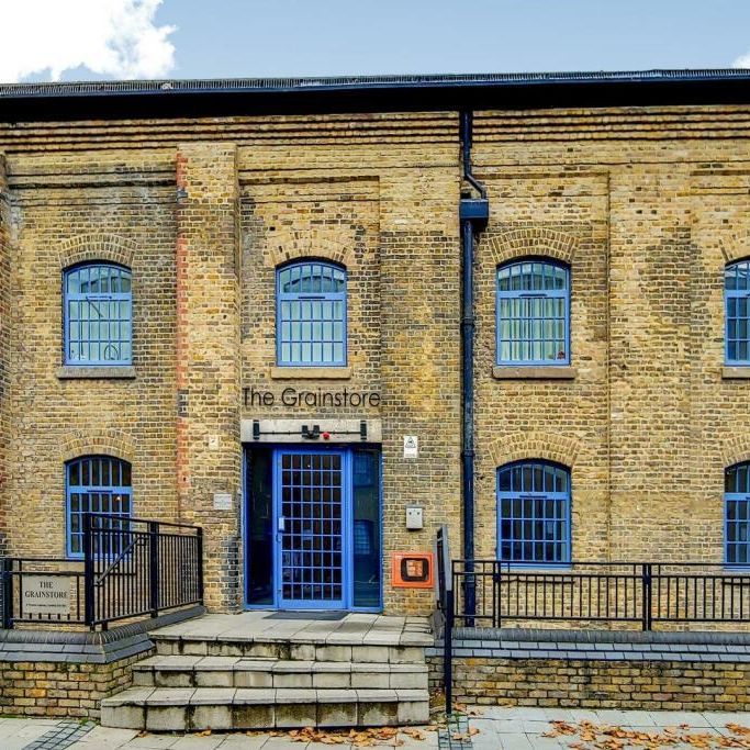 3 Bed Flat | £615 pw - Photo 2