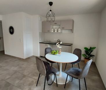 Location Appartement 2 pièces 39m² PERPIGNAN 66000 - Photo 2