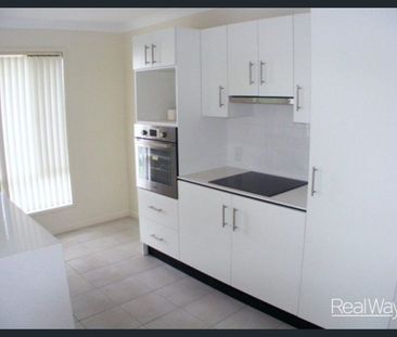 4 Bedroom home in YAMANTO - Photo 5