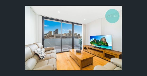 FULLY FURNISHED AND READY FOR IMMIDIATE MOVE IN - Photo 1