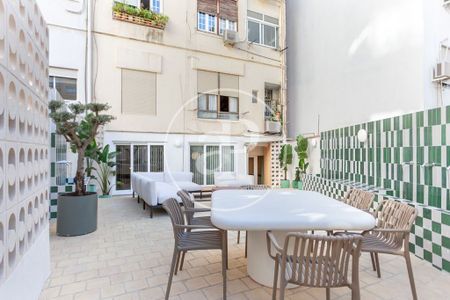 4 bedroom luxury Apartment for rent in Valencia - Photo 4