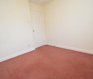 Windsor Close, Normanton - Photo 5