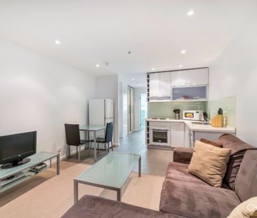 Furnished City Pad ! - Photo 4