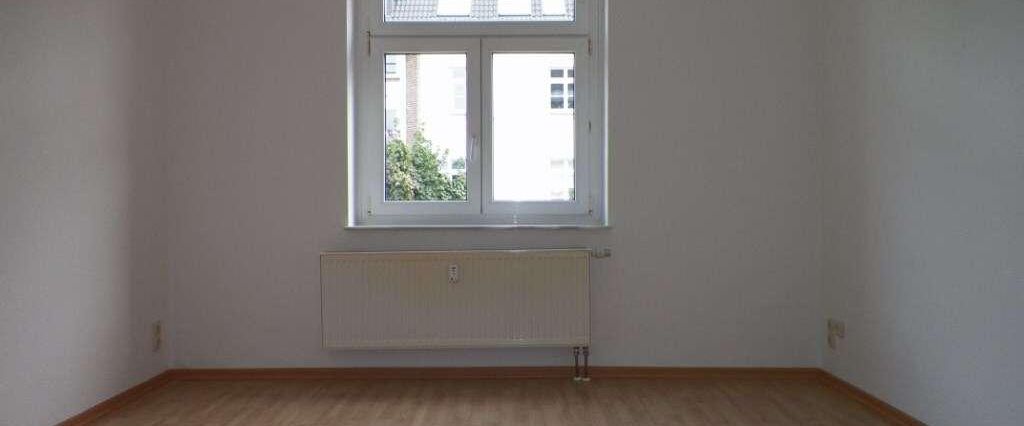 Attraktive 2-Raum-Wohnung mit großzügigem Schnitt - Photo 1