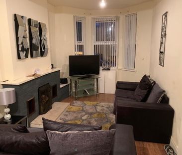 12 Violet Street, Belfast, BT12 7AN - Photo 1
