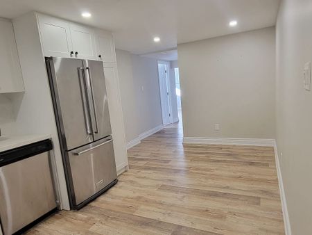 For Lease - 45 Lewis Drive Unit# Lower, Newmarket, Ontario - Photo 5