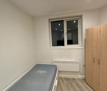 Studio Flat, Clonmell Road, N17 - Photo 2