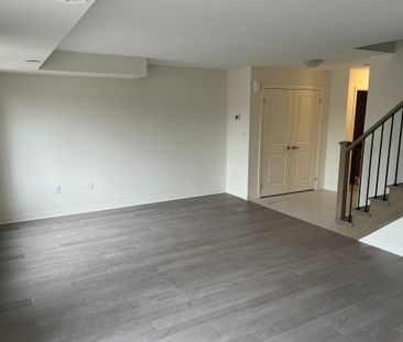 For Lease - 28D Lookout Drive Unit# 16, Clarington, Ontario - Photo 2