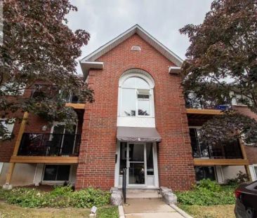 565 GREENFIELD Avenue Unit# 503 | 565 GREENFIELD Avenue Unit# 503, ... - Photo 1