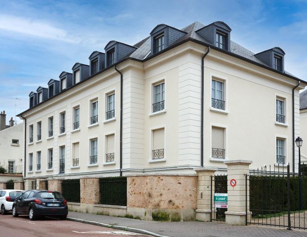 location Appartement T3 DE 67.2m² À VERSAILLES - Photo 1