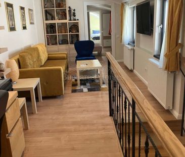 Cute Three-Bedroom Cottage Newly Renovated - Exposition Centre - Photo 2