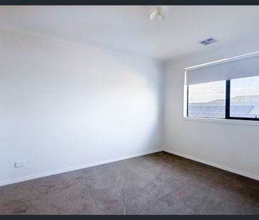 Modern Family Living in a Prime Kalkallo Location – $650 per week - Photo 5