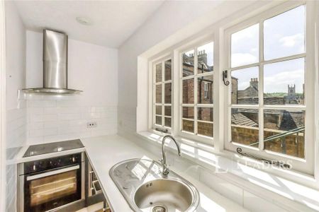 2 bedroom flat to rent - Photo 4