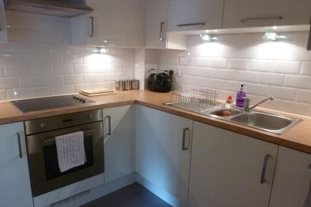 Coxhill Way, AYLESBURY - Photo 2