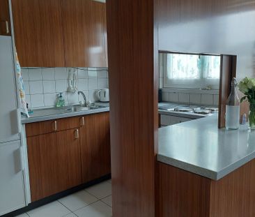 Grosszügige 4,5-Zimmerwohnung mit sonnigem Balkon - Photo 5