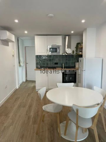 Alquiler de piso en Calle Gómez Pallete, 7 - Photo 5