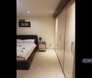 4 bedroom detached house to rent - Photo 5