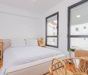 Luxury penthouse for rent in Madrid, Spain - Photo 6