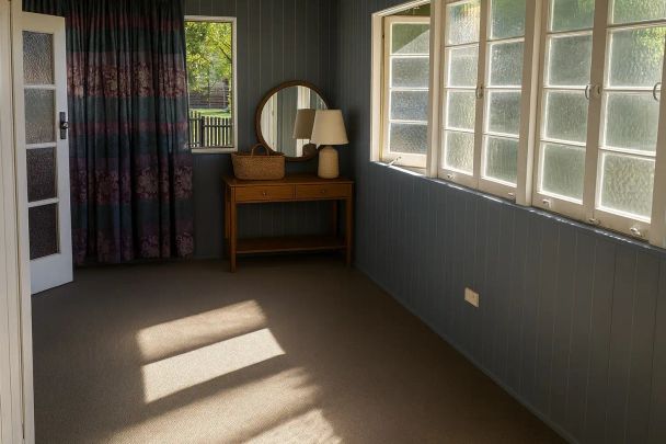 “3 BEDROOM HOUSE IN A QUIET STREET” - Photo 1