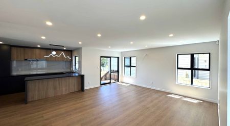 SPACIOUS STANDALONE NEW HOUSE - Photo 2