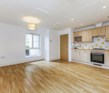 2 bedroom flat to rent - Photo 4