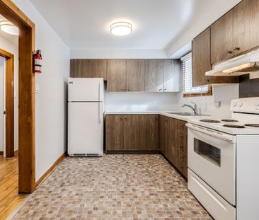 For Lease - 796 MIDLAND Avenue Unit# 1, Toronto, Ontario - Photo 2