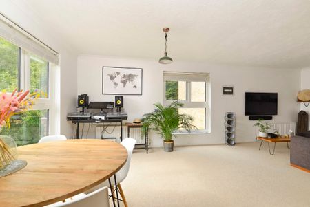 Charterhouse Road, Godalming, GU7 - Photo 5