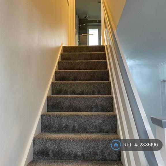 4 bedroom detached house to rent - Photo 1
