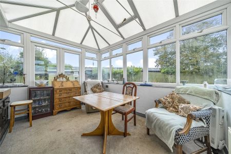 Coldridge, Crediton, Devon, EX17 - Photo 4