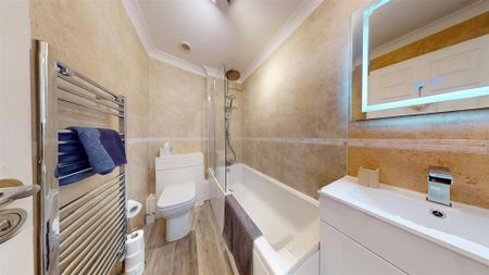 2 bedroom apartment to rent - Photo 4