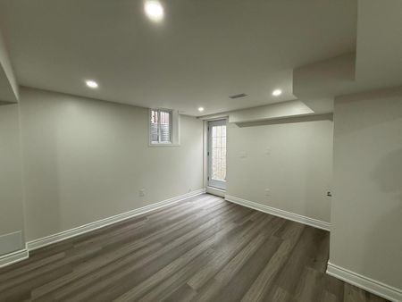 For Lease - 429 Stringer Circle, Milton, Ontario - Photo 2