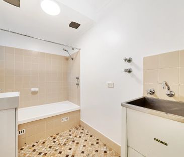 Freshly Updated Two Bedroom Apartment with Leafy Outlook - Photo 5