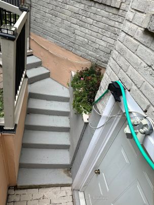 Detached Home For Lease | N9246977 - Photo 1