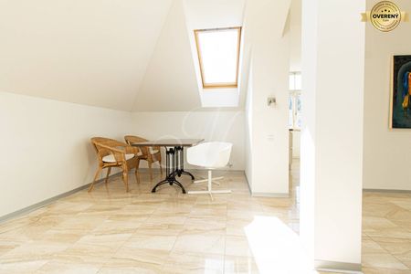 METROPOLITAN │Priestranný a svetlý 4 izbový byt na prenájom s parkovan - Photo 5