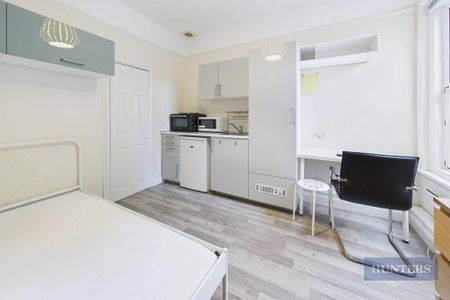 Studio to rent - Photo 3