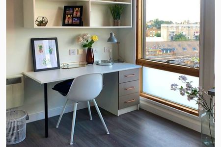 Luxury studio with bath - Photo 3