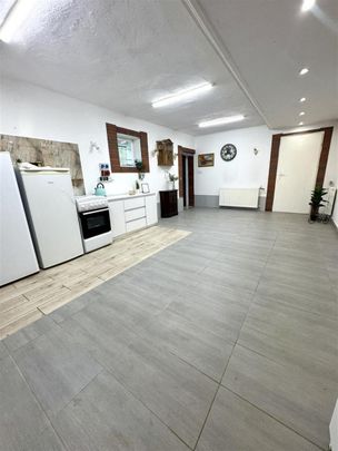 Dom do wynajęcia – Iwęcino, gm. Darłowo | 180 m2 - Zdjęcie 1