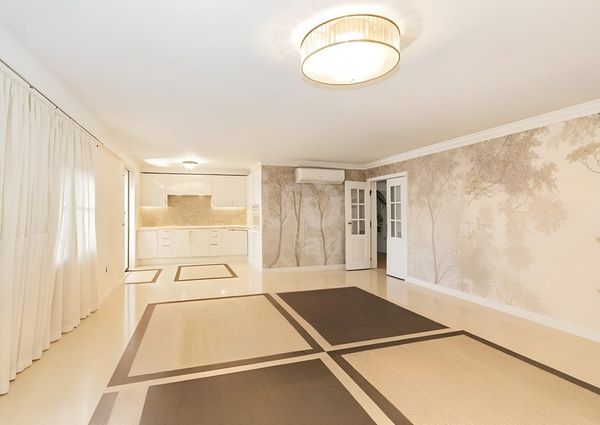 Barcelona, Catalonia 08870