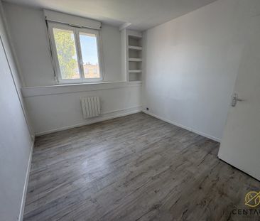 Location Appartement 4 pièces 82m² LILLE 59000 - Photo 1