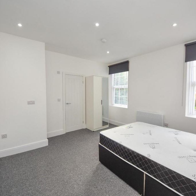 1 bedroom in a house share to rent - Photo 1