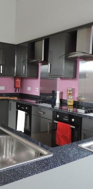 7 bedroom house to rent - Photo 1