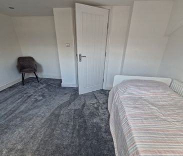 Room in a Shared House, Prestbury Road, E7 - Photo 4