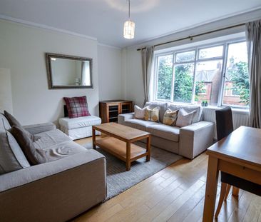 Fairhurst, Compayne Gardens, London, NW6 - Photo 2