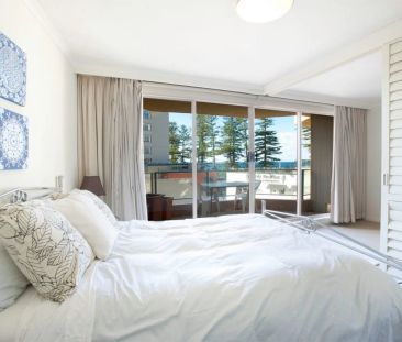 One-Bedroom Unit with Views of Manly Beach - Photo 2