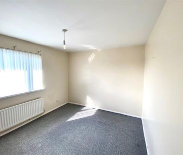 41 Carnreagh Bend, - Photo 2