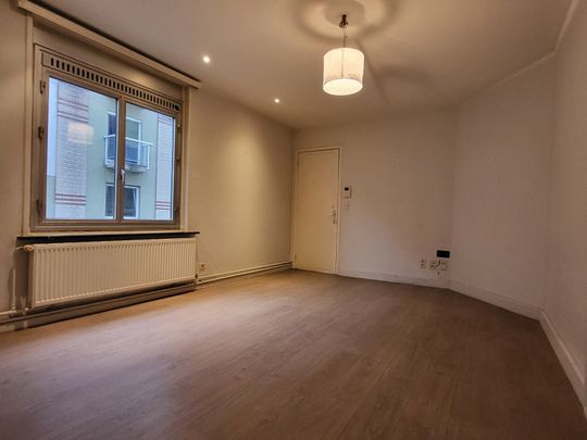 Appartement met 1 slaapkamer - Photo 1