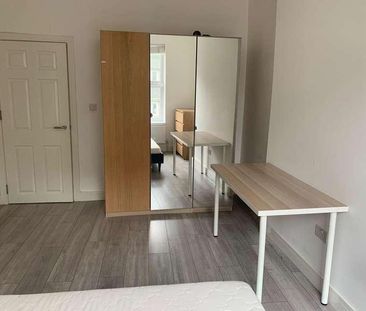 Malvern Road, London, NW6 - Photo 2