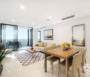 GARDEN CITY LUXURY APARTMENT FOR RENT - Photo 2