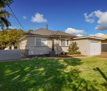 8 Merritt St Harristown - Photo 1